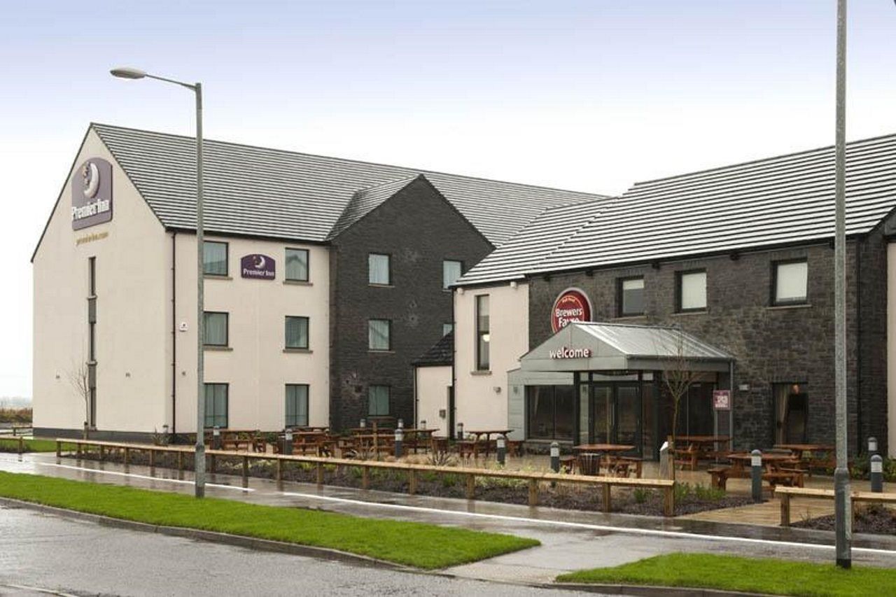 Premier Inn Derry / Londonderry ภายนอก รูปภาพ