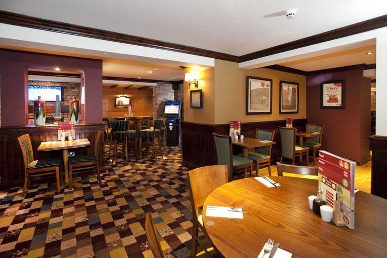 Premier Inn Derry / Londonderry ภายนอก รูปภาพ
